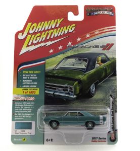 1969 Dodge Dart Swinger kovový model Johnny Lightning – M 1:64 (JLMC011-A)